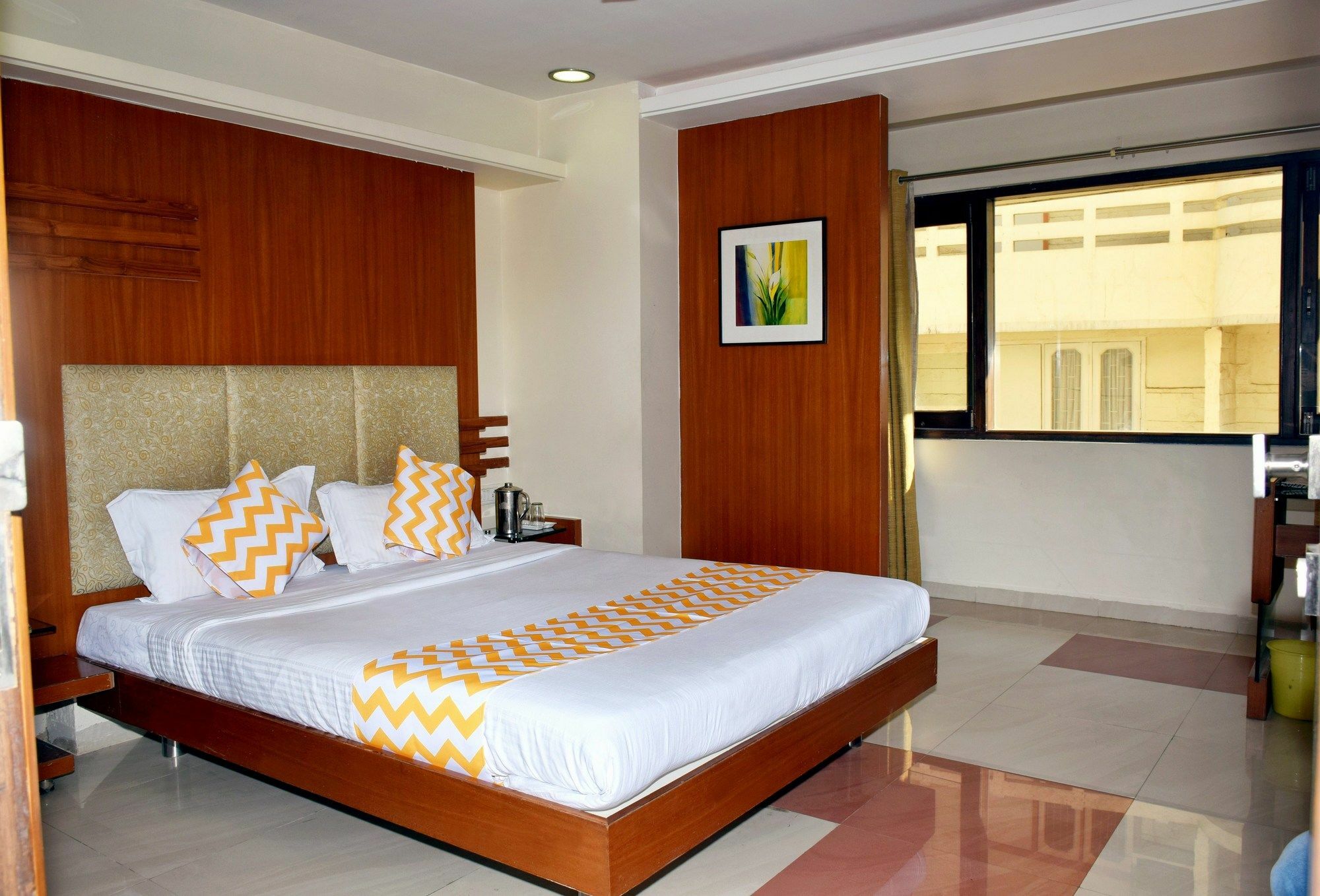 Fabhotel Prime Avenue Indore