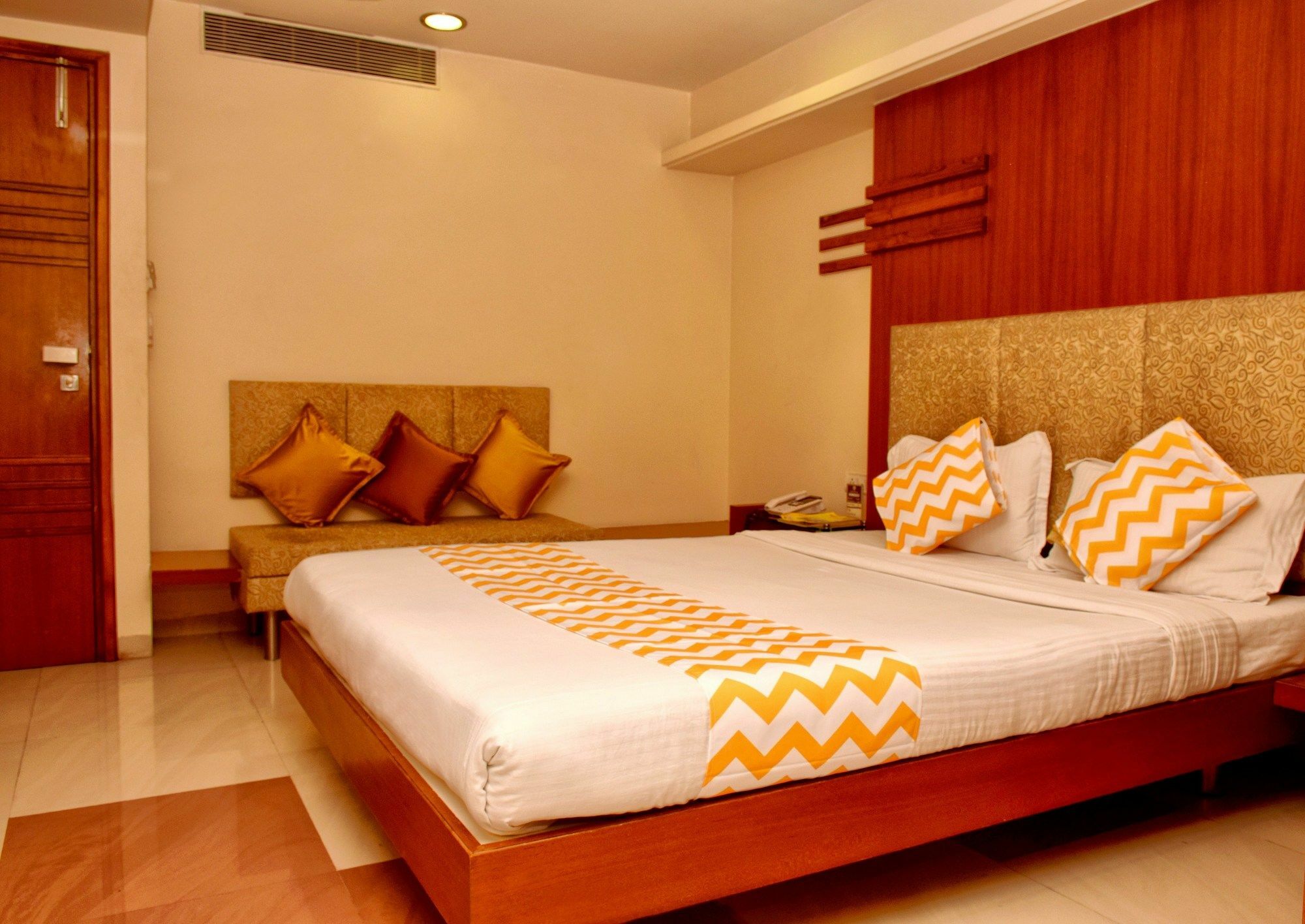 Fabhotel Prime Avenue Hotel 3*
